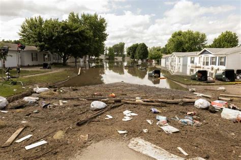 Flooding Breaches Levees In Iowa As More Rain Threatens The Gazette