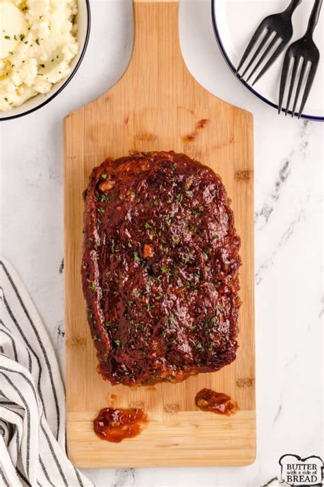 Ritz Cracker Meatloaf Butter With A Side Of Bread