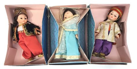 Lot 3 Vintage Madam Alexander Dolls With Boxes