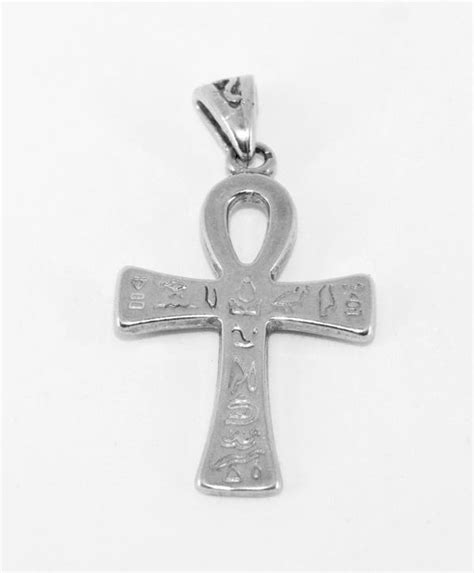 Pendentif croix de vie hiéroglyphique ou ankh récente argent massif