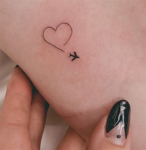 Tatuagem Minimalista 100 Ideias Para Marcar A Pele Estilo