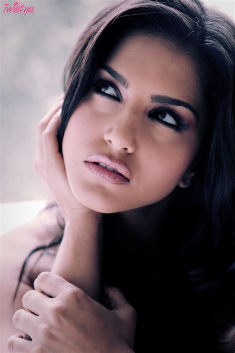Twistys Sunny Leone Lounges Around The House Fully Nude Sunnyleone029 Porn Pic