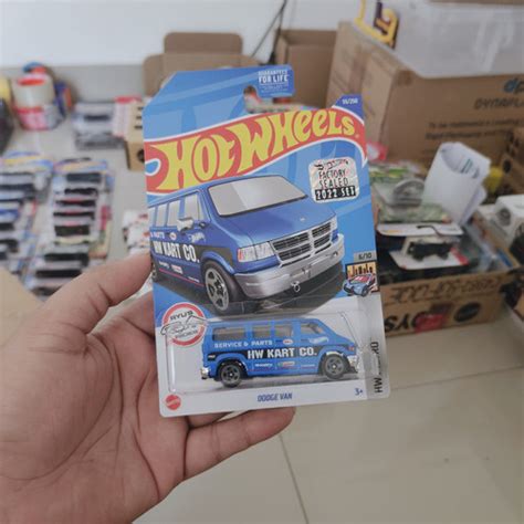 Jual Hot Wheels Dodge Van Biru Exclusive Recolor Kota Bogor Dyecast Tokopedia