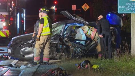 Man 85 Dead After Head On Crash In Burlington Cbc News