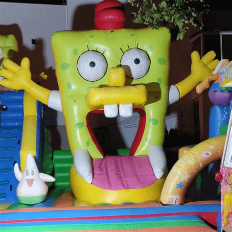 This Spongebob Bounce House In My City Roddlyterrifying