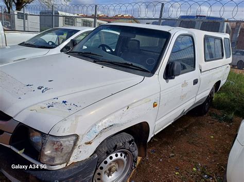 012 Toyota Hilux Ldv Nbm Auctioneers