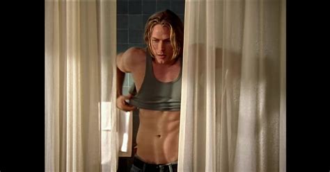AusCAPS Jason Lewis Shirtless In Sex And The City 6 07 The Post It Always Sticks Twice