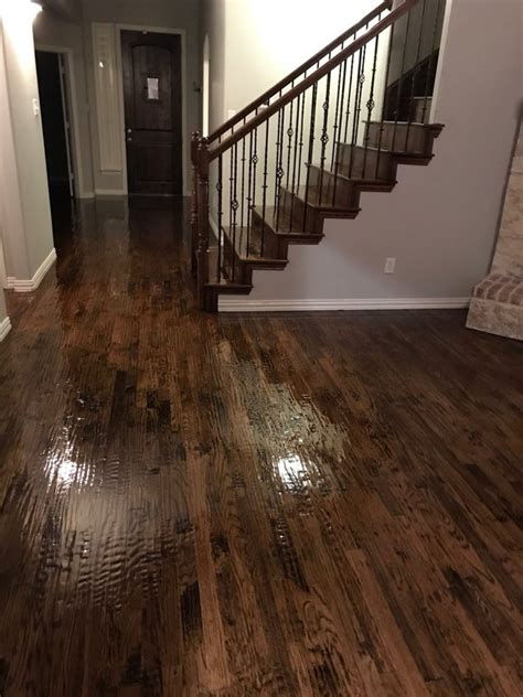 hand scraped laminate flooring 2