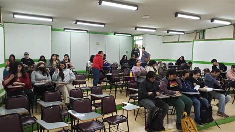 Nueve Estudiantes De Nuestro Colegio Participan En Taller De Primeros