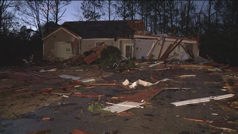 Residents storm damage in LaGrange | 11alive.com