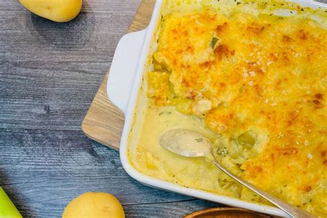 Easy Leek And Potato Au Gratin Tasteful Selections