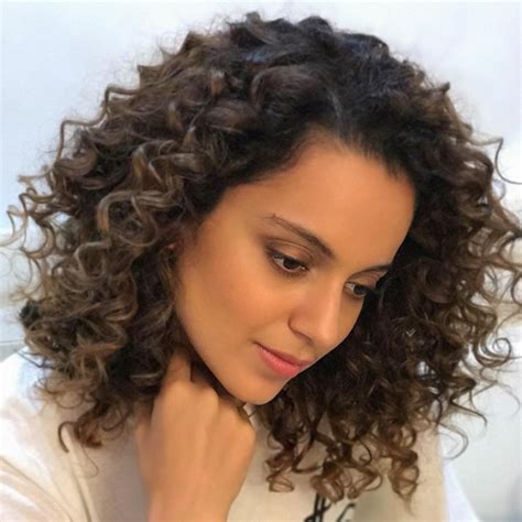 Kangana Ranaut Nude Makeup Tips Beauty Vogue India