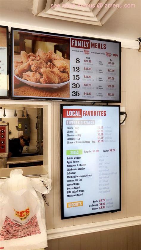 Menu at Lee's Famous Recipe Chicken fast food, Plymouth