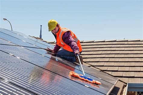 ¿cómo Limpiar Los Paneles Solares En Instalaciones Fotovoltaicas Técnicas De Limpieza