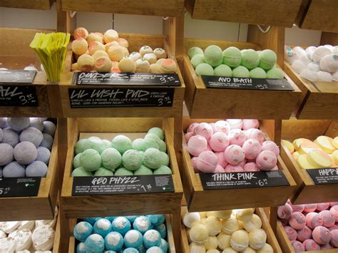 Lushs Best Selling Bath Bomb Is The Stuff Of Dreams Self