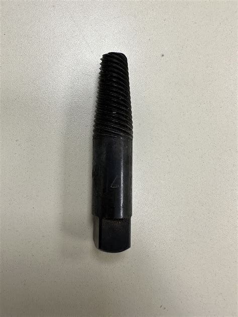 Екстрактор за скъсани резби 1/2” ВИК гр. София Лозенец • OLX.bg