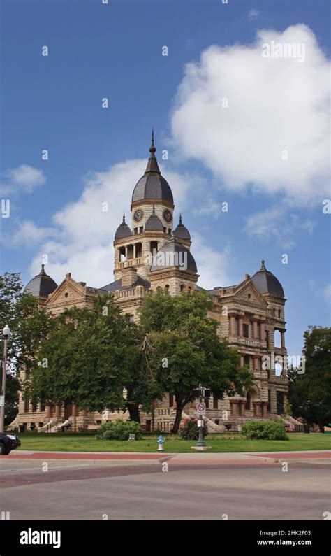 Denton County Courthouse located in Denton, TX Stock Photo - Alamy