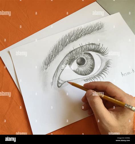 I am draw the realistic human eye Stock Photo - Alamy