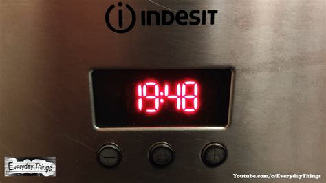 How To Setchange The Clock On Indesit Oven Youtube