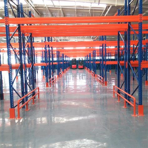 Heavy Warehouse Vertical Racking Systems Storage Cars Shelves Duty