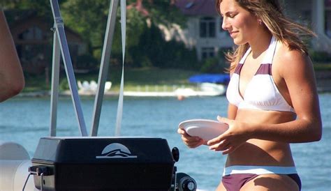 Best Pontoon Boat Grill Review » Boating Focused