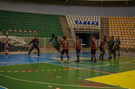 Sorriso seleções de futsal e handebol disputam etapa estadual dos