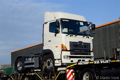 Hino 700 2014 1 Martin Vonk Flickr