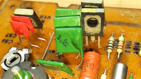 САМЫЕ ДОРОГИЕ ЗЕЛЕНЫЕ КМ КОНДЕНСАТОРЫ 5V И ЦЕНЫ. - YouTube