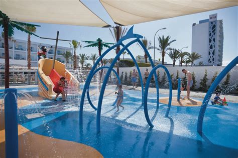 Hotel Riu Costa del Sol - All Inclusive, Torremolinos | Best deals | lastminute.com