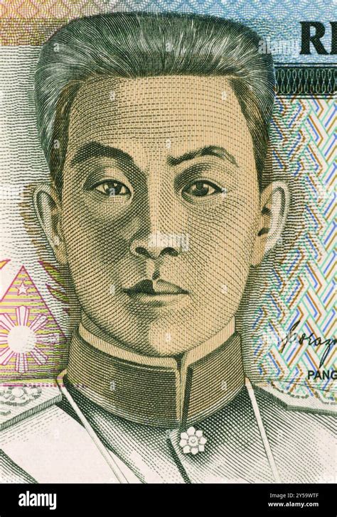 Emilio Aguinaldo 1869 1964 On 5 Piso 1990 Banknote From Philippines