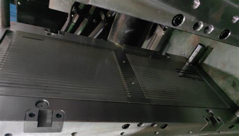 Hot Runner Injection Molding Systems Niuli Electric