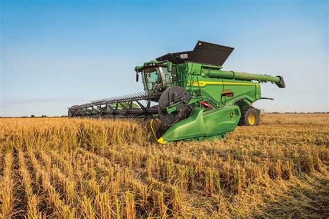 John Deere Anuncia A Chegada Da Nova Colheitadeira X9 No Brasil