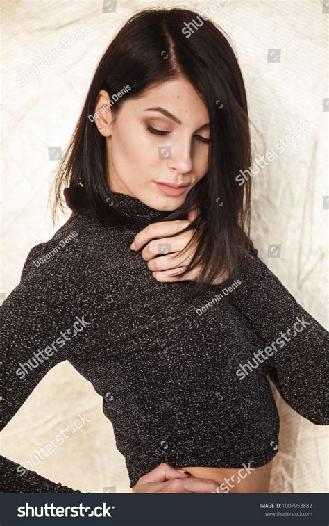 Beautiful Girl Brunette Sexy Lingerie Posing Stock Photo 1007953882 Shutterstock