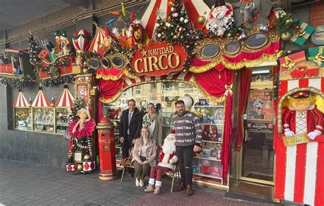 Los Comercios Visten De Navidad La Zona Norte Con El Concurso De