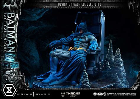 Quarter Scale Statue Batman Tactical Throne Economy Version Dc