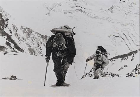 Original Photos Of Sir Edmund Hillary S Epic Summit Of Mt Everest Up