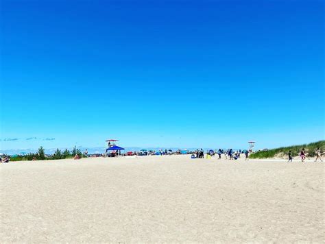 New Buffalo Beach, Michigan USA | Complete Beach Guide - Amazingworld