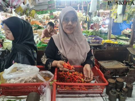 Jelang Idul Adha Harga Cabai Di Pasar Tradisional Jakarta Mulai