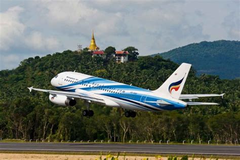 Bangkok Post - Bangkok Airways targets B10bn revenue