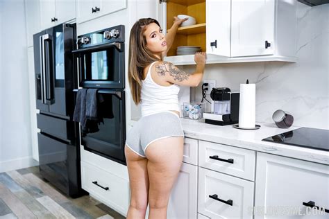 Lucky Anne Sislovesme Lucky Anne Porn Pic