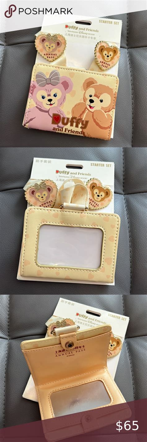 Rare Disney Duffy And Friends Card Holder With Lanyard And Pins Set