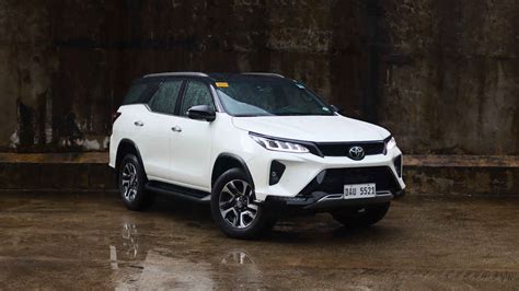 Review: 2021 Toyota Fortuner 2.8 LTD 4x4 | CarGuide.PH | Philippine Car ...