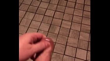 Sauna público idiota y semen XVIDEOS