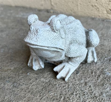 Garden Frog Concrete Garden Statue Toad Figure Cement Etsy