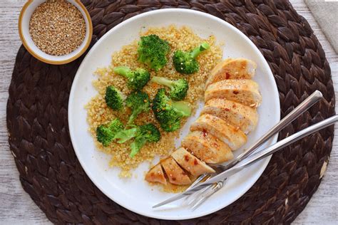 Pechugas De Pollo Con Quinoa Y Br Coli A La Naranja Receta Sencilla Y