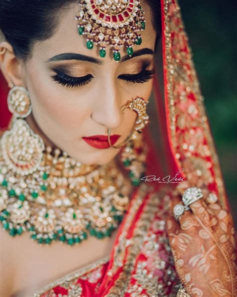 Heavy Bridal Makeup With Smokey Eyes Makeup Bridalmakeup Eyelashes