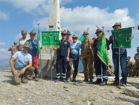 Gli Alpini Scalano Le Cime Della Liguria Per Celebrare I Loro Anni