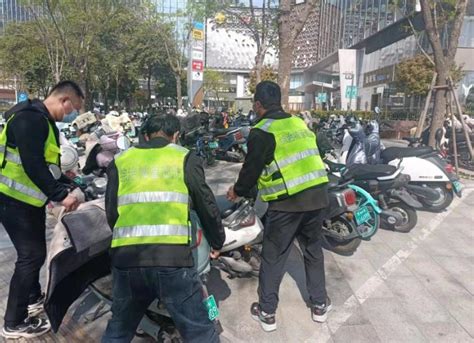 郑东新区祭城路街道：整治沿街四乱 净化居住环境 大河新闻