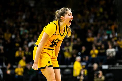 Kate Martin stats in Golden State Valkyries vs Indiana Fever WNBA game