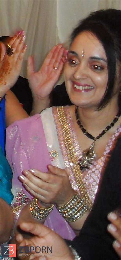 Steamy And Jaw Dropping Indian Desi Nri Punjabi Cheating Super Bitch Wifey Zb Porn